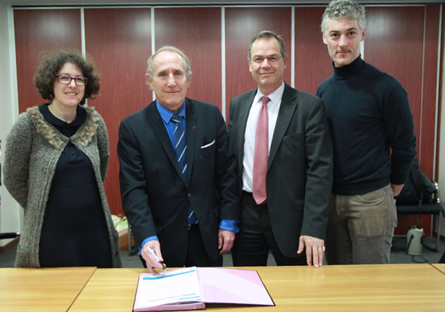 Première adhésion à la Charte « Objectif zéro phyto en Seine Centrale Urbaine » - Signature par la Ville de Nanterre