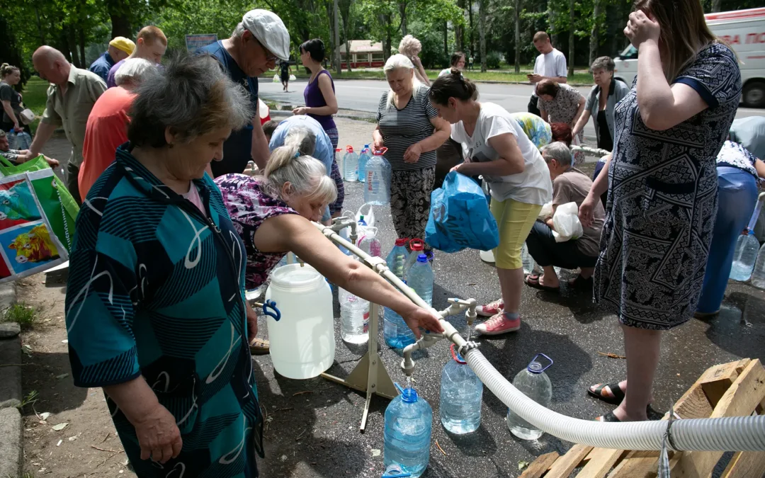 Accès d'urgence à l'eau potable pour les populations affectées par le conflit ukrainien